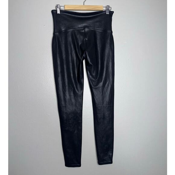 Spanx Faux Leather Leggings Black Size XL Sleek Slimming Flattering Casual - Picture 7 of 7